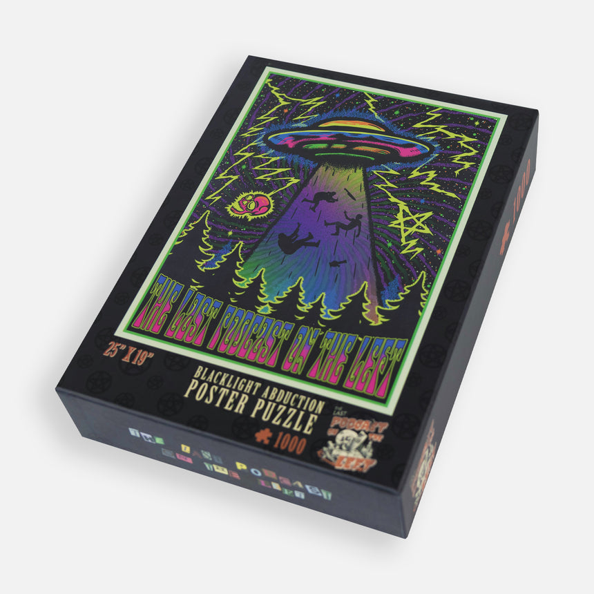 puzzle featuring image of flying saucer beaming up 3 people with text "THE LAST PODCAST ON THE LEFT" 25" x 19" BLACKLIGHT ABDUCTION POSTER PUZZLE 1000 Pieces